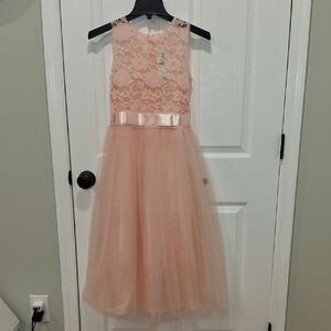 Ai Meng Baby. Elegant Pink Lace Kids Dress. Size 8-10